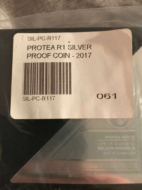 Life Of a Legend Mandela 2017 R 1 Silver Proof Coin - Only 2000 minted.