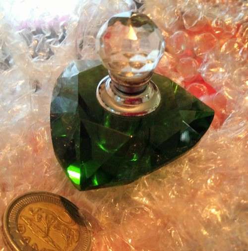 PERFUME*EMPTY Cut Crystal MULTI-FACETS glass Triangle*Stopper *Dauber *Cream lined fitted box