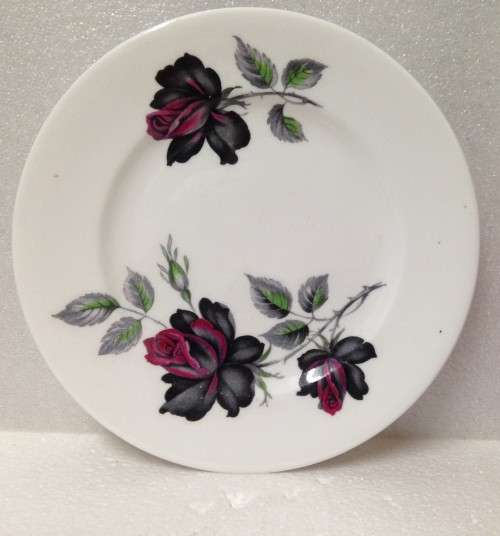 ROYAL ALBERT "MASQUERADE" 1X SIDE Plate*L@@K this is A **BUY NOW**NO WAITING