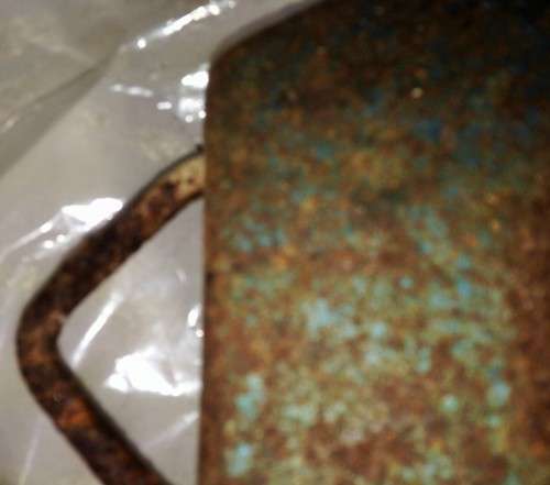 vtg SCALE SALTER**Rusted**Not working**FOR DISPLAY ONLY**!!!GREAT COUNTRY HOME AND KITCHEN DECOR!!!!