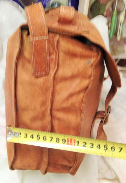 OLD LEATHER SATCHEL 2 DIVISION!!!GREAT COUNTRY HOME DECOR!!!*L@@K AT MY BUY NOW LISTINGS No WAITING