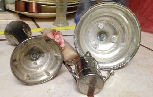 AWESOME !!!SILVER PLATED *1 VASE+*1CANDLE HOLDERS+ MINI WATER CAN!!!!! EXQUISITE INTRICATE PATTERN