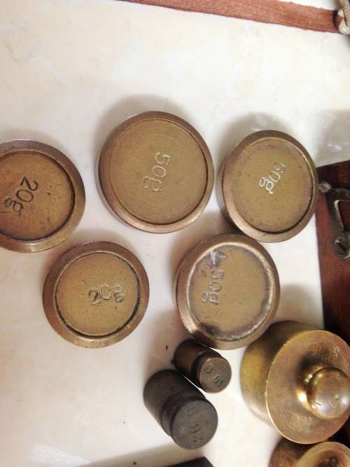 Antique 4 BRASS CAPSTAN SHAPE SCALE WEIGHTS BOXED+7assorted*5 flat+*2!GREAT COUNTRY HOME DECOR!