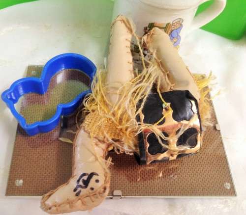 2 Nursery Rhym Cups*For DISPLAY ONLY*!!GREATCOUNTRY HOME DECOR!!L@@k at myOTHER LISTINGS