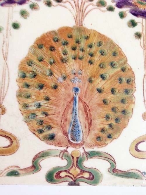 1 CERAMIC TILE HAS PEACOCK ON Read*GREAT COUNTRY HOME DECOR*L@@Ka t my BUY NOW LISTINGS**NO WAITING