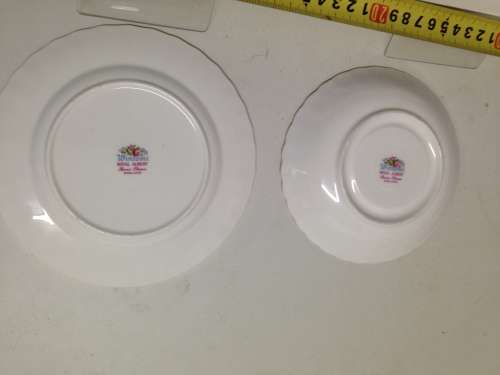 ROYAL ALBERT*CAKE PLATESAUCER+CAKE KNIFE*GREAT COUNTRY HOME DECOR*L@@KatMY*BUY NOW*items*NO WAITING*