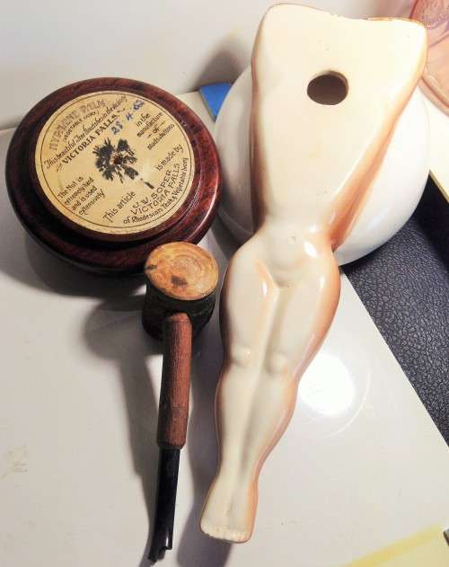 Wood Pipe+1952Rhodesian teakAshtray*+CeramicLady GREAT COUNTRyHOMeDECOR*L@@katMY*BUYNOW*NO WAITING*