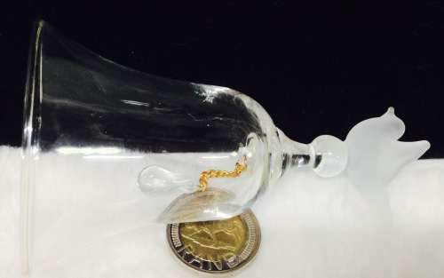 BELL- GLASS CRYSTAL*FROSTED BIRD ON TOP OF HANDEL!!GREAT COUNTRY HOME DECOR!!!