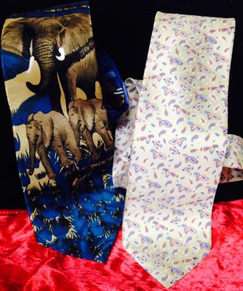 EXQUISITE "CRYSTAL"SILKPaisley tie+Elephants *GREAT COUNTRY HOME DECOR*L@@K AtmyBUY NOW*NO WAITING