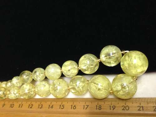 Necklace*1950`s LUMINOUS Electric green Plastic*Swirl beads Graduating choker LOOK At My BUY NOW* NO