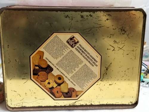 TIN - FOX Famous assorted Biscuits