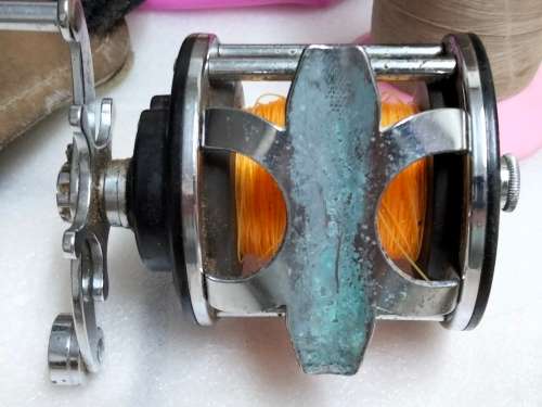 1 Fishing Reel Penn No160 other items not included in this listing