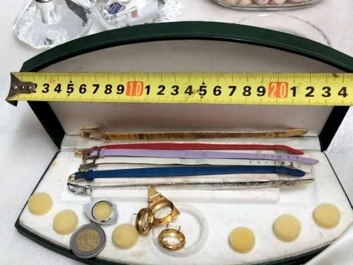 4 Tops-3 10 CT gold filled STAMPED Watch face tops-Watch 6 Straps 1 Box 1 Edwin Quartz not tested