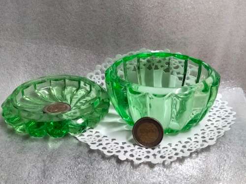 Art Deco Vaseline Swirl Rib Uranium Glass bowl +lid