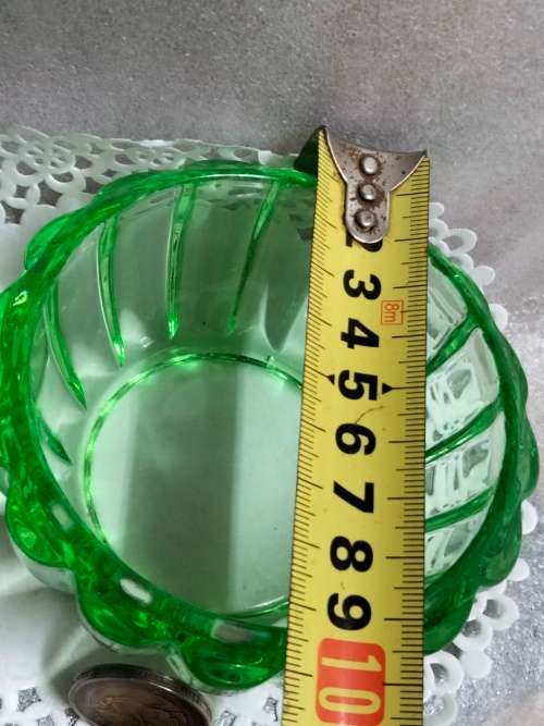 Art Deco Vaseline Swirl Rib Uranium Glass bowl +lid