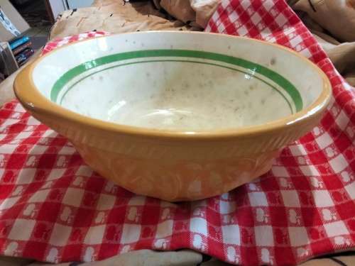 1930/50s TG Green XXL ceramic the mixing bowl GREEN DOT distressed Look at my Buy Now listings No Wa