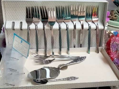Forks Lifter Spoon*EETRITEvaliat12 stainless Steel Cake Forks Box +1ELWEZITTE Cake Lifter 1 Teaspoon