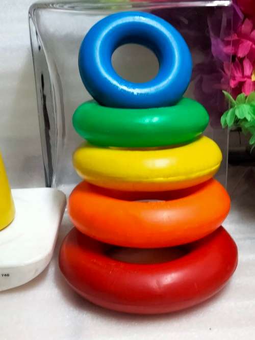 2 !!! 1 VTG FISHER PRICE ROCK-A-STACK motor skills toy 5 colourful rings+1 Big tooth Rocks musical b