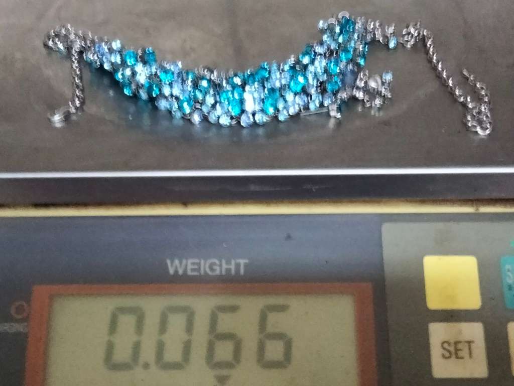 SHOW STOPPER Necklace BIB Blue Tones Rhinestone Bib Necklace  LOOK At My BUY NOW *NO WAITING