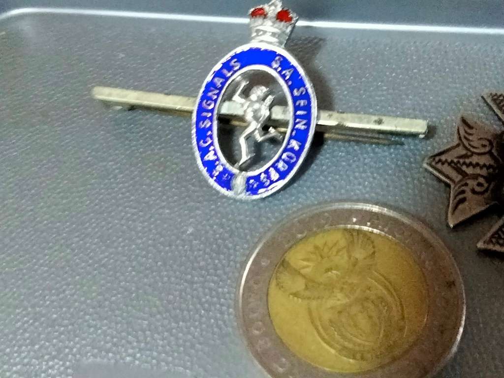 STERLING SILVER Fob CharmMalteseCrossShield William LeatherBIRMINGHAM+WW2PinVolunteer+Sweetheart Bro