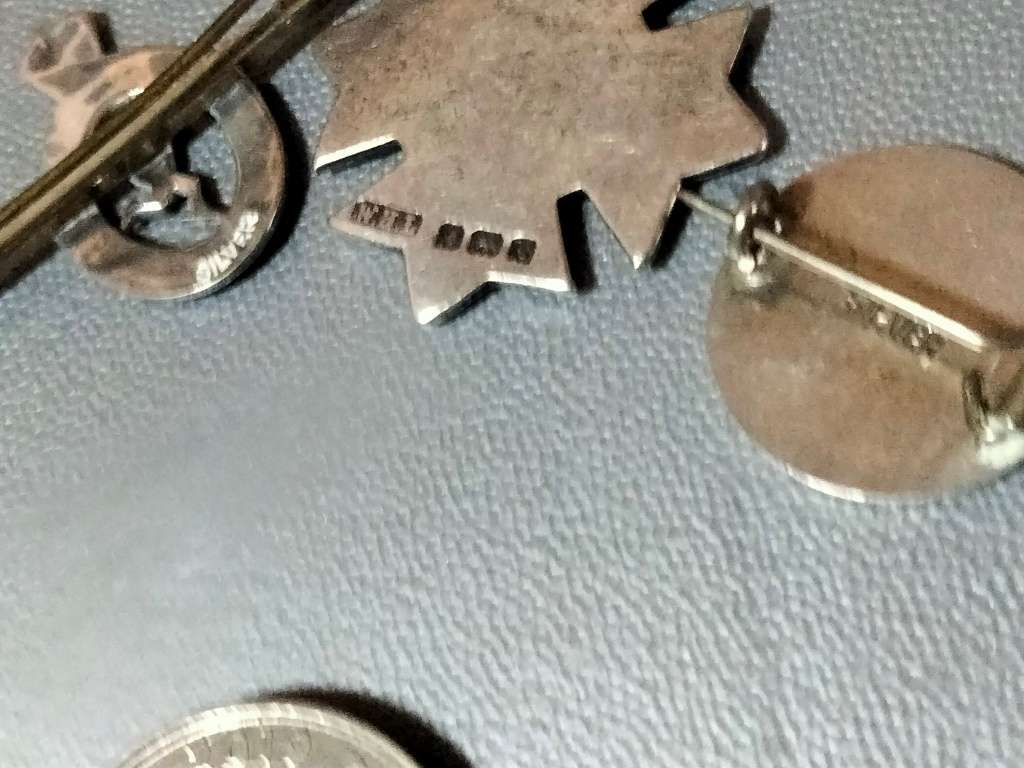 STERLING SILVER Fob CharmMalteseCrossShield William LeatherBIRMINGHAM+WW2PinVolunteer+Sweetheart Bro