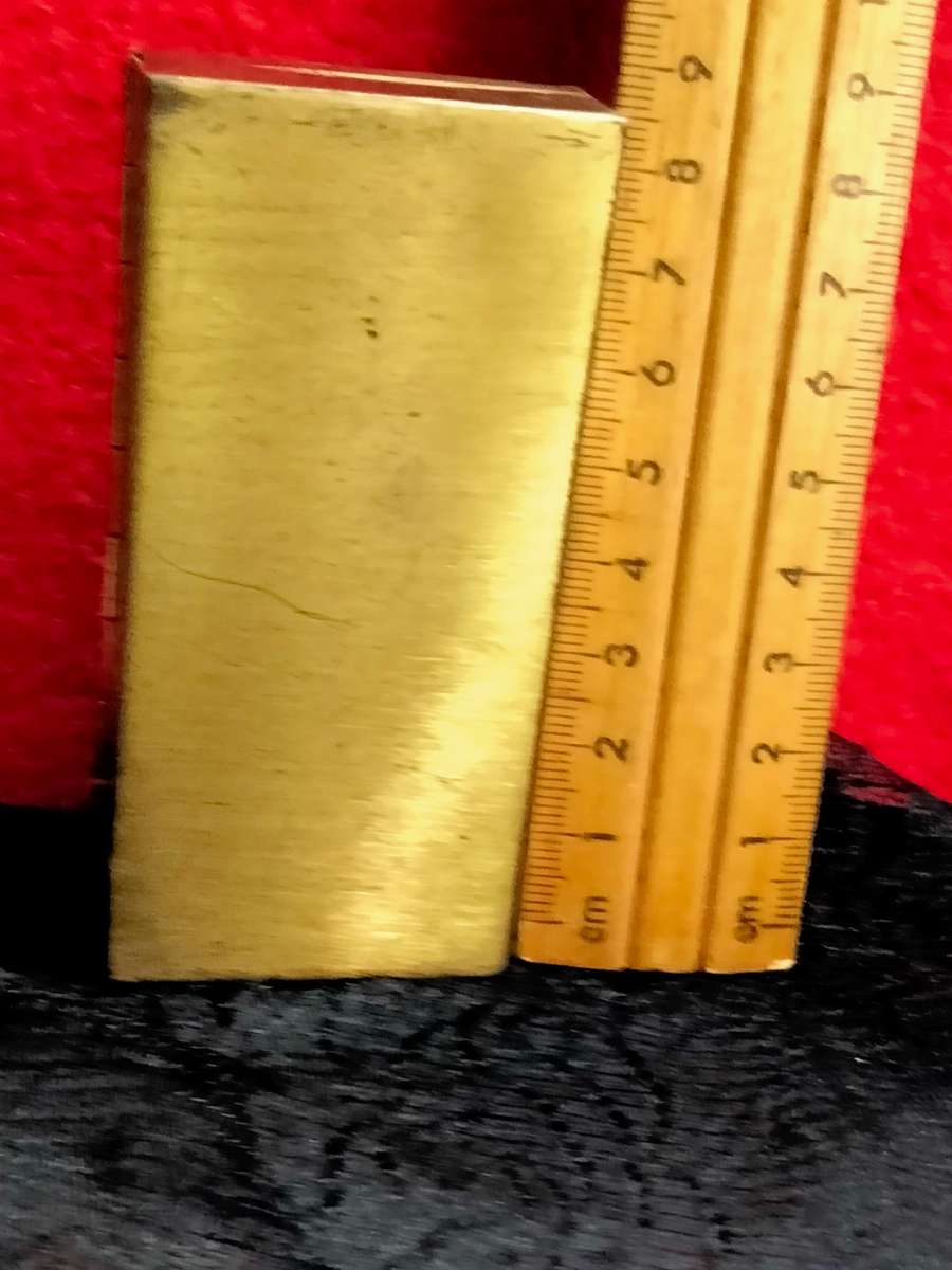 Ladies cigarette box - embossed rectangular hinged lid gold tone metal