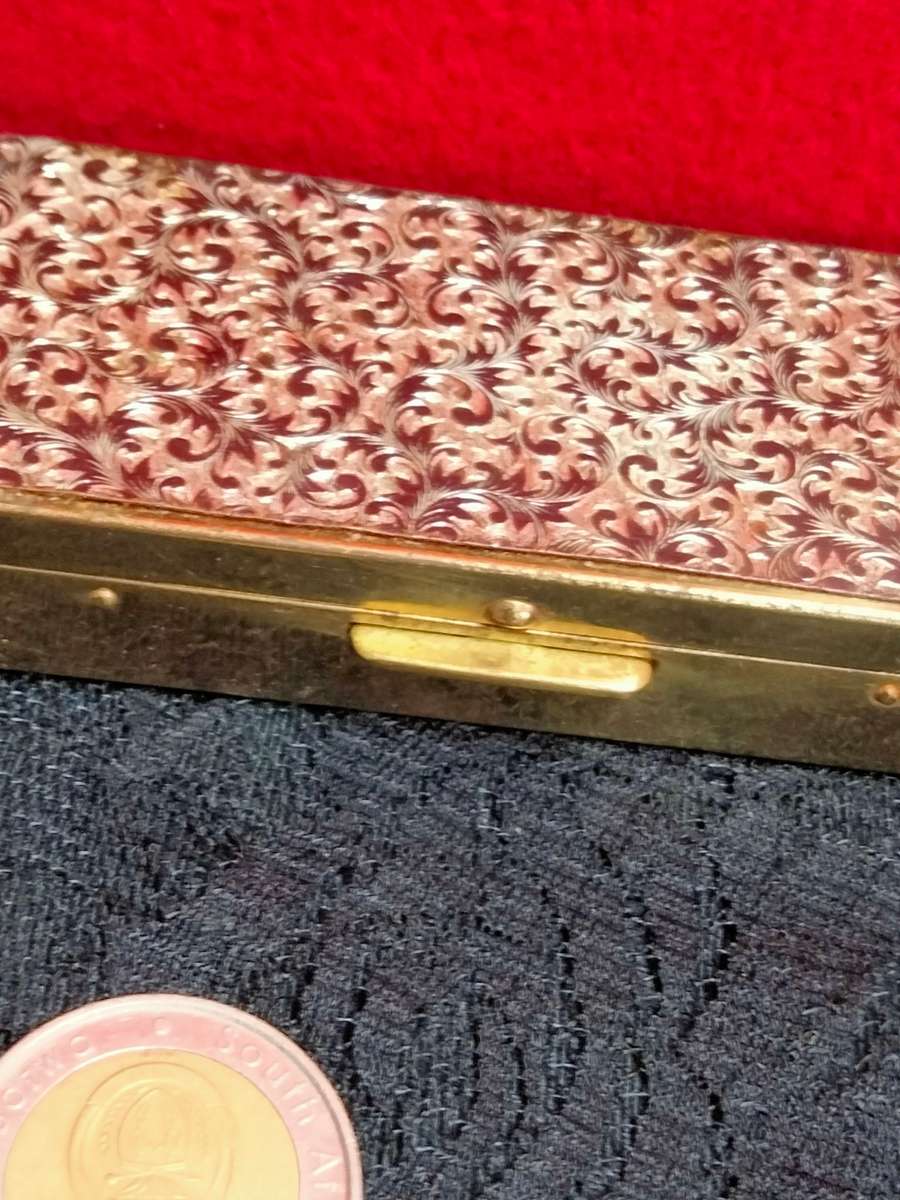 Ladies cigarette box - embossed rectangular hinged lid gold tone metal