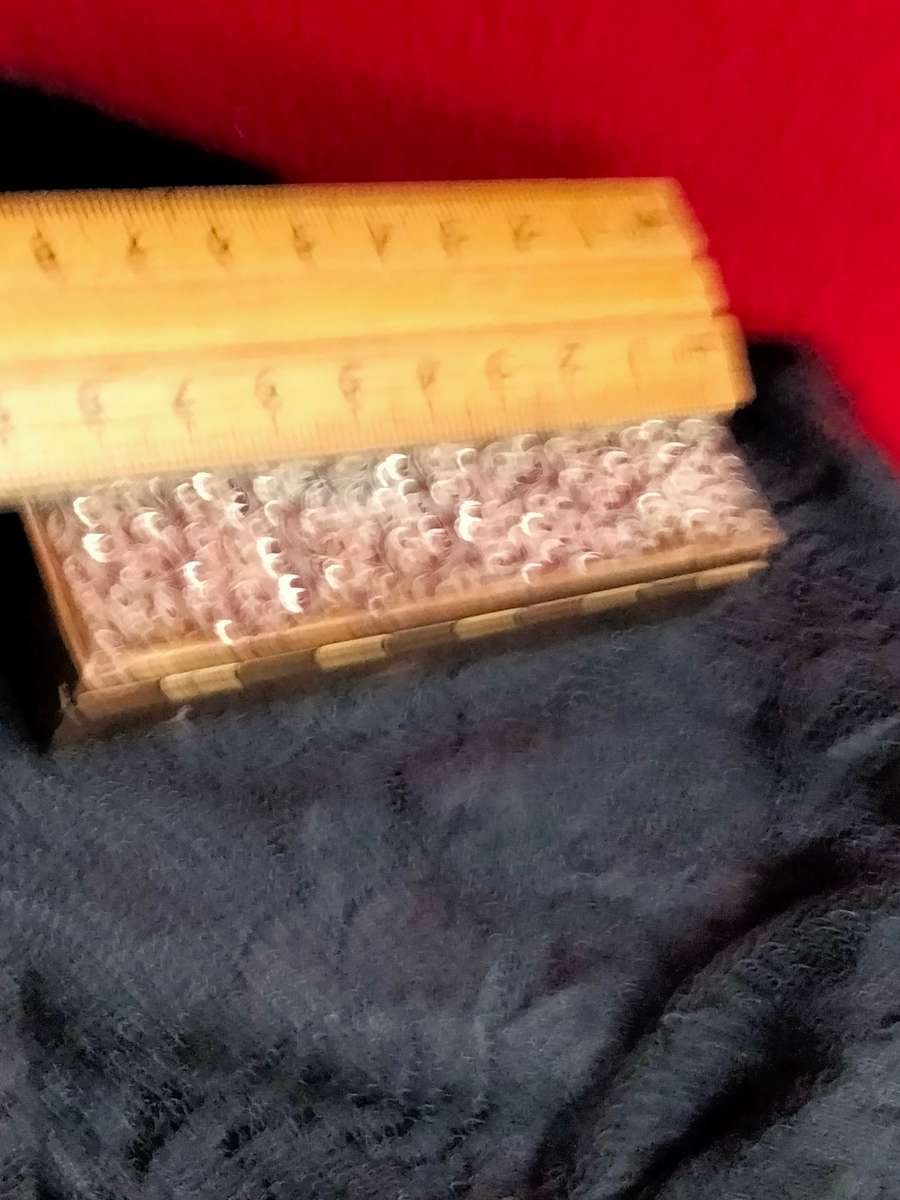 Ladies cigarette box - embossed rectangular hinged lid gold tone metal