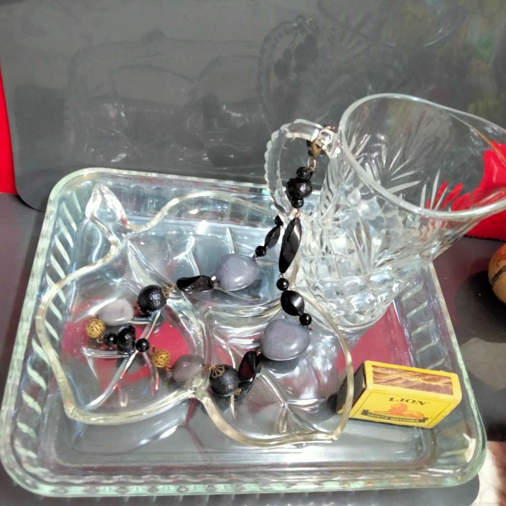 Arcusine Rectangular dish can bake in  1 leaf shape serving dish 1 early diamond Prescut Jug vintage