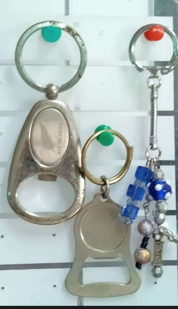 Keyrings -All blacks -  Bell shape opener - Art glass dangle beads