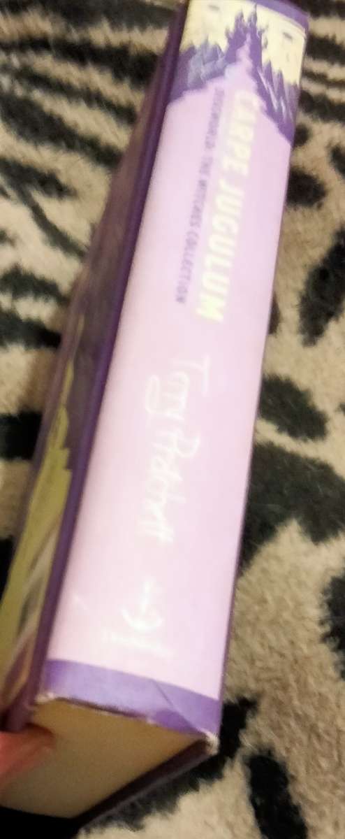 Carpe Jugulum - Terry Pratchett  LOOK At My BUY NOW*NO WAITING