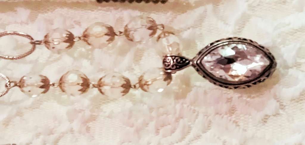 Necklace Huge Cut Glass Faceted SPARKLING Stone + round beads Czech or Italy