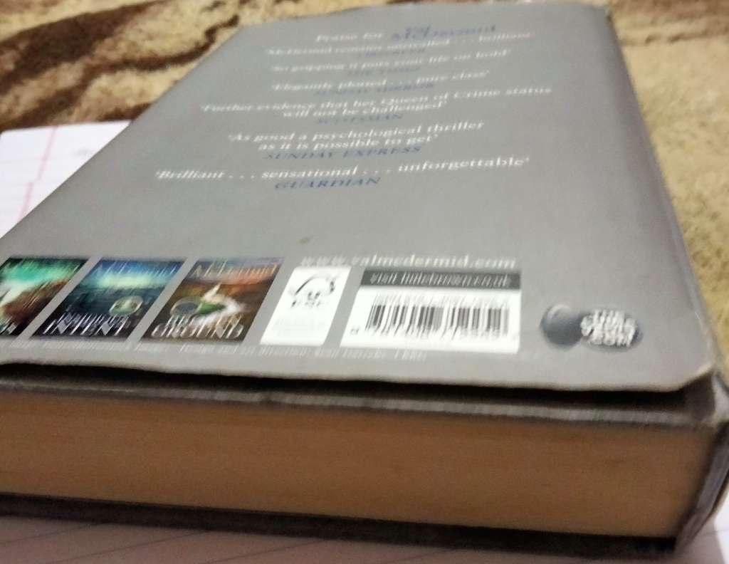 Book USED Author Val McDermid How The Dead Speak PB2017 HARDCOVER*LOOK At My BUY NOWitems*NO WAITING