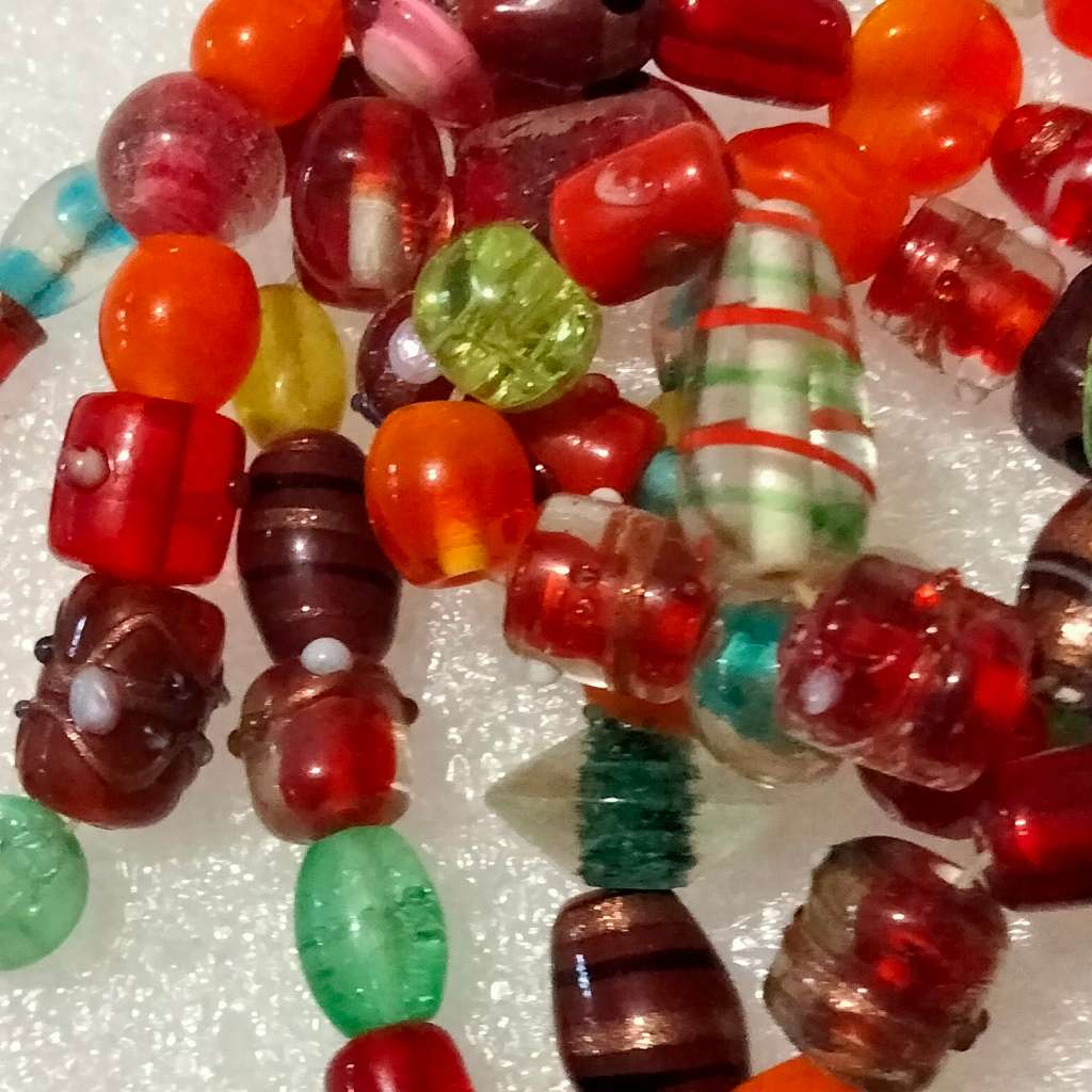 Necklace Murano Italian crystal lampwork mix beads - wedding cake Art Glass - stretch