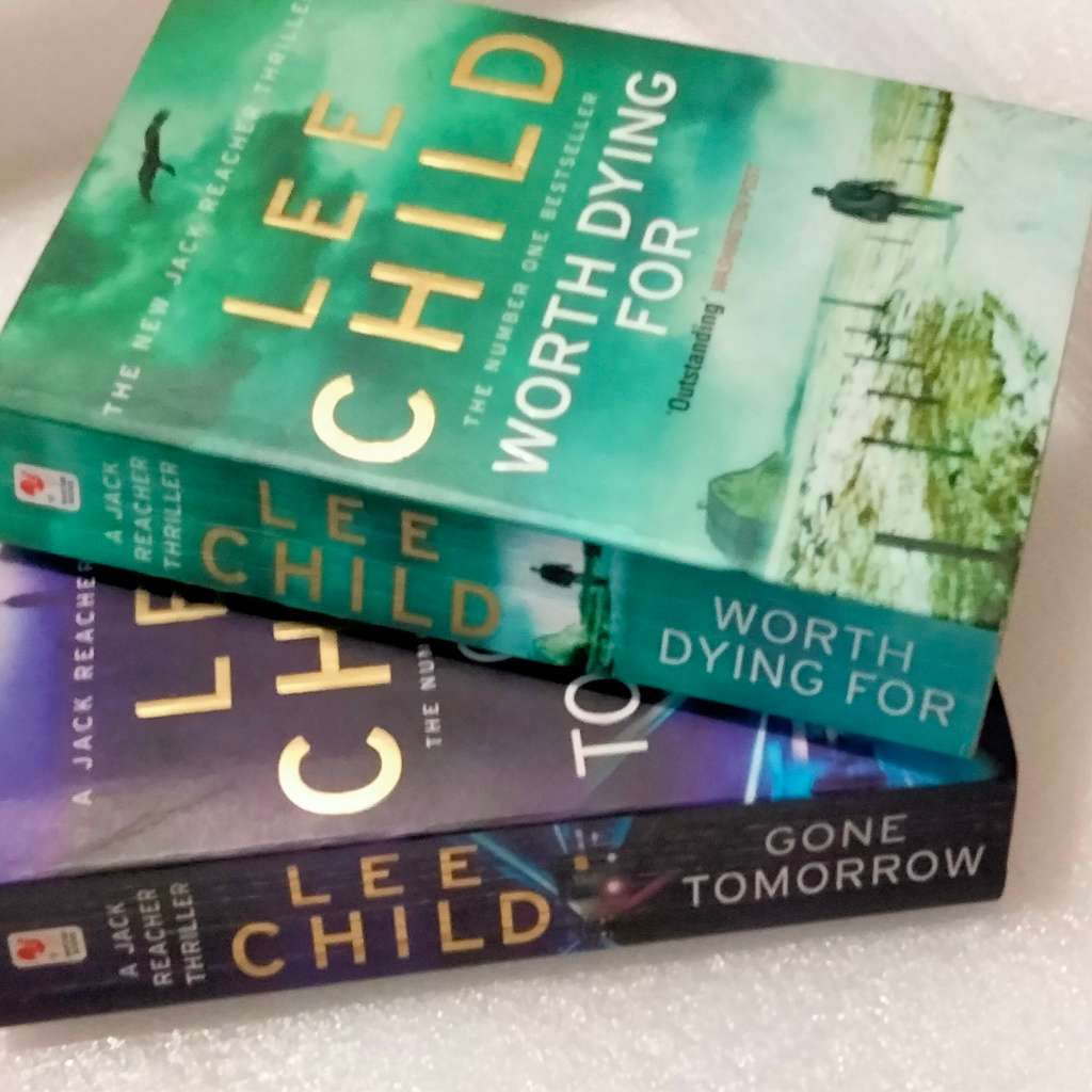 Author LEE CHILD GONE TOMORROW PB 2010GB+WORTH DYING FOR series Reacher PB2011 softcover Pre-owned