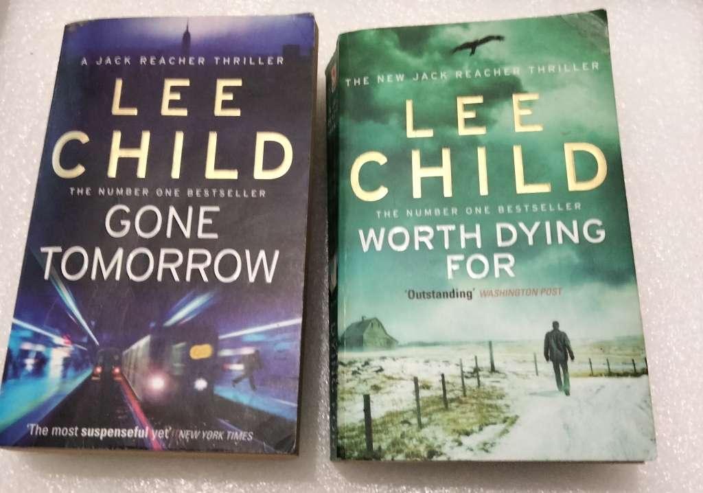 Author LEE CHILD GONE TOMORROW PB 2010GB+WORTH DYING FOR series Reacher PB2011 softcover Pre-owned