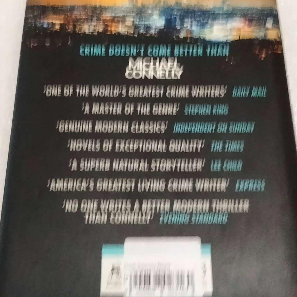 Michael Connelly Dark Sacred night 2018 author print Signed Signature pre-owned -soft cover-