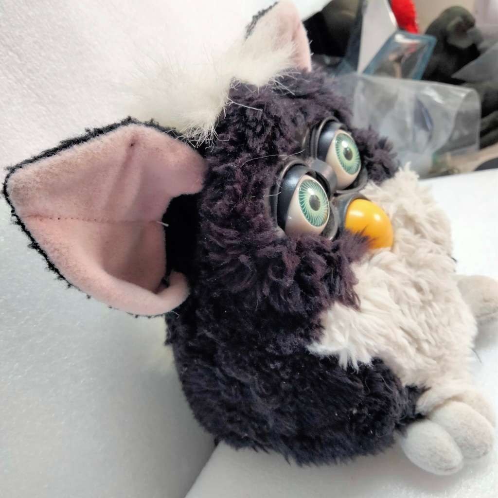 1998 SKUNK FURBY Neon green eyes white stripe china Look at my Buy Now listings No Waiting