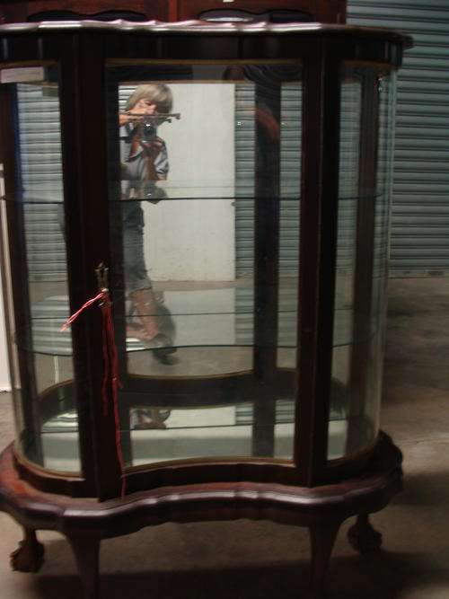 DISPLAY CABINETsmall OLD BALL & CLAW-GO VINTQUING ON MY SITE SEE & BUY COLLECTABLE&VINTAGE TREASURES