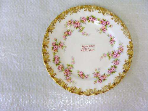 ROYAL ALBERT -BONE CHINA-ENGLAND "DIMITY ROSE" 1 CAKE PLATE 160MM DIAM!!!!!!UNIQUE BEAUTY