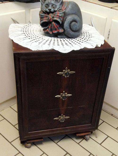 Cabinet+Chair has draw in*PLEASE L@@K at my* BUY NOW* Close as U BID on Items* NO WATING*