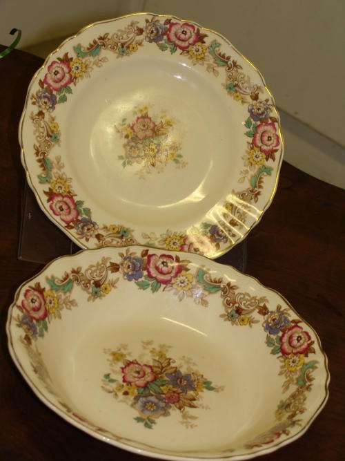 SIDE PLATE & SOUP BOWL J& G MEAKIN