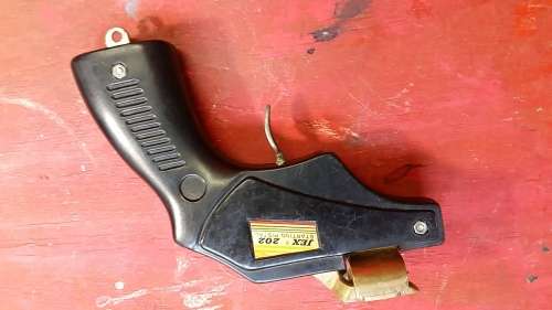 UNUSUAL ITEM : JEX 202 STARTERS PISTOL IN GOOD WORKING CONDITION