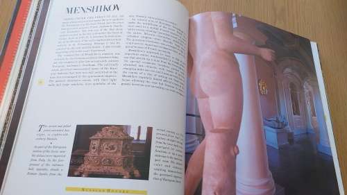 INTERIOR DECORATING BOOK : RUSSIAN HOUSES by Elizabeth Gaynor