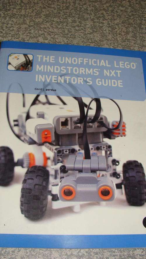 The Unofficial Lego Mindstorms Nxt Inventor's Guide by David Perdue (Softcover)