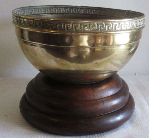 BRASS BOWL ON WOOD PEDESTAL