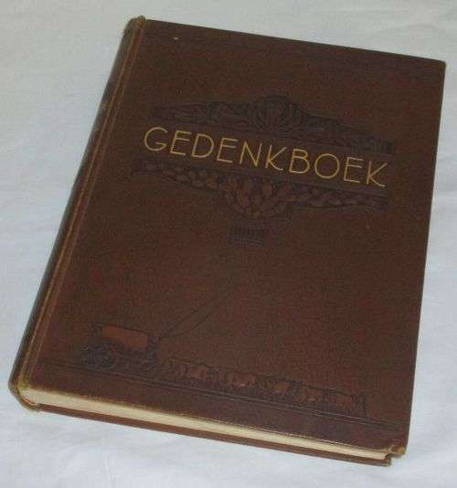 GEDENKBOEK VAN DIE OSSEWAENS OP DIE PAD VAN SUID-AFRIKA
