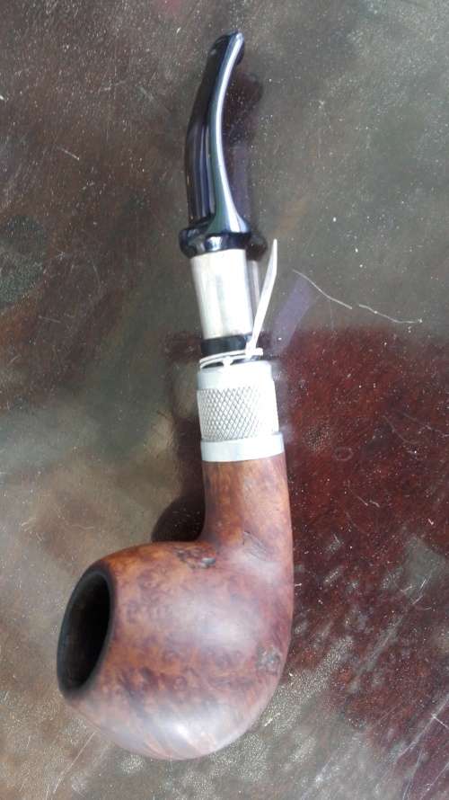 BEAUTIFUL PIPE WITH SILVER  INLAY