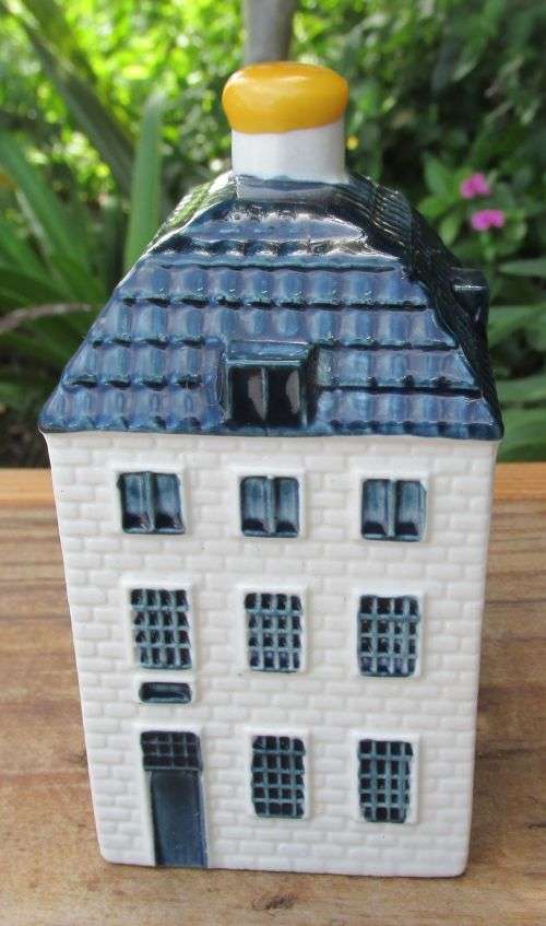 KLM BOLS DELFT HOUSE NO 55 DATED 1987