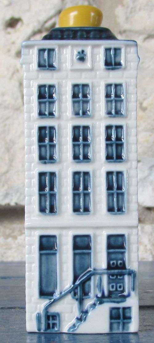 KLM HOUSE NO 57 DATE 1988
